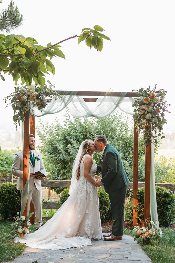 Sonoma County Wedding Photographer
